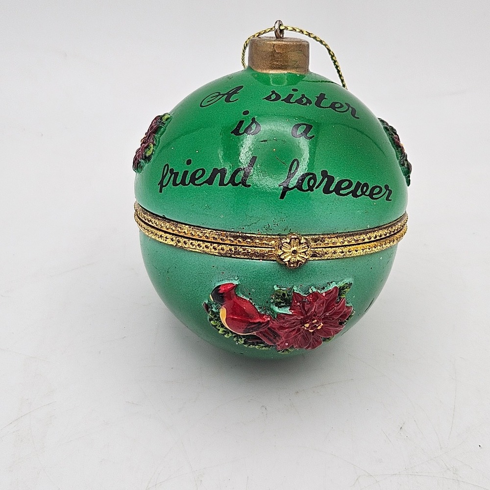 Vintage Christmas Ornament Trinket‎ Box Cardinal A Sister is a Friend Forever